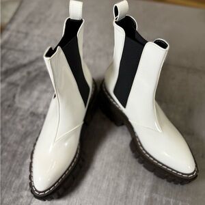Stella McCartney White Chelsea Boots “Stivaletto” EU 40 | NIB + Dust Bags